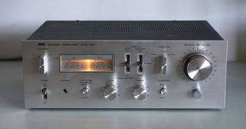 Hitachi AHA-330 Vintage Audiophile Amplifier