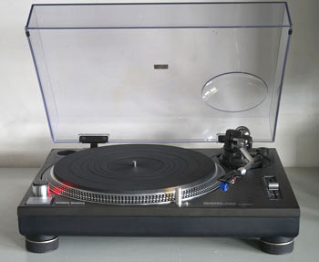 Technics SL-1210 MKII