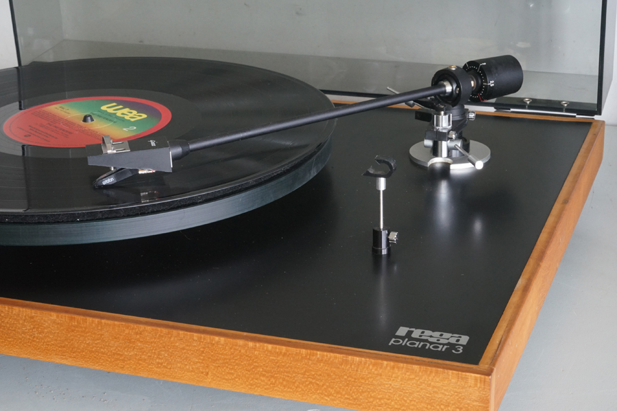 Rega Planar RP3 Audiophile Turntable picture 4