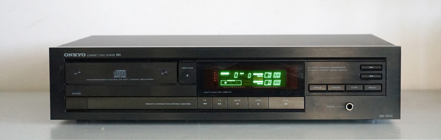 Onkyo DX-1500 CD Player picture 1