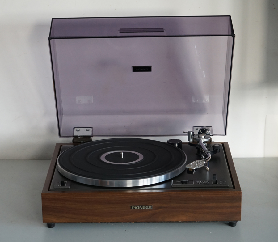 Pioneer PL12D Vintage Turntable picture 1