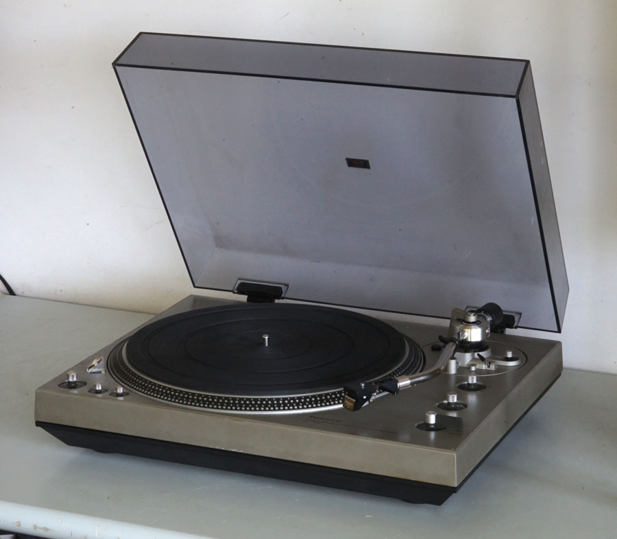 Technics SL-1300 Direct Drive Turntable picture 3