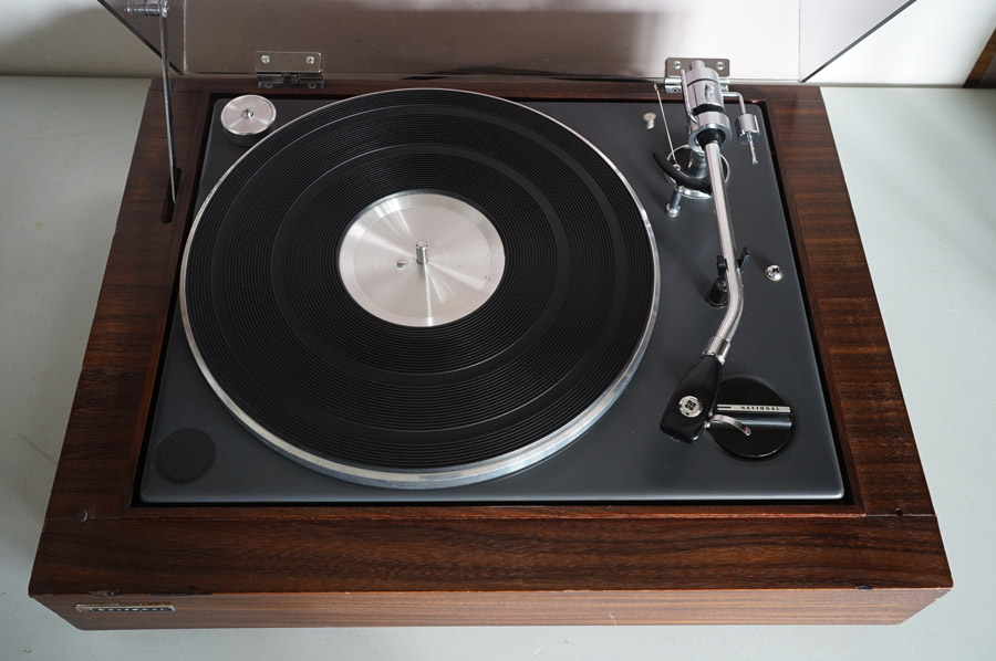 National Belt Drive Vintage Turntable picture 2