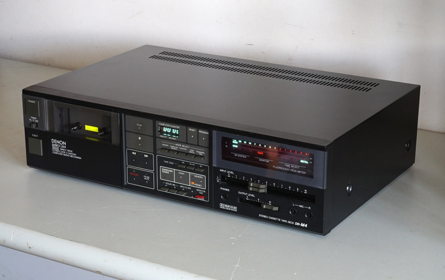 Denon DR-M4 Audiophile Cassette Deck picture 2