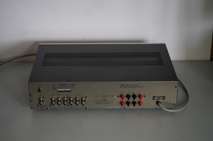 Luxman L-200 Audiophile Amplifier picture 2