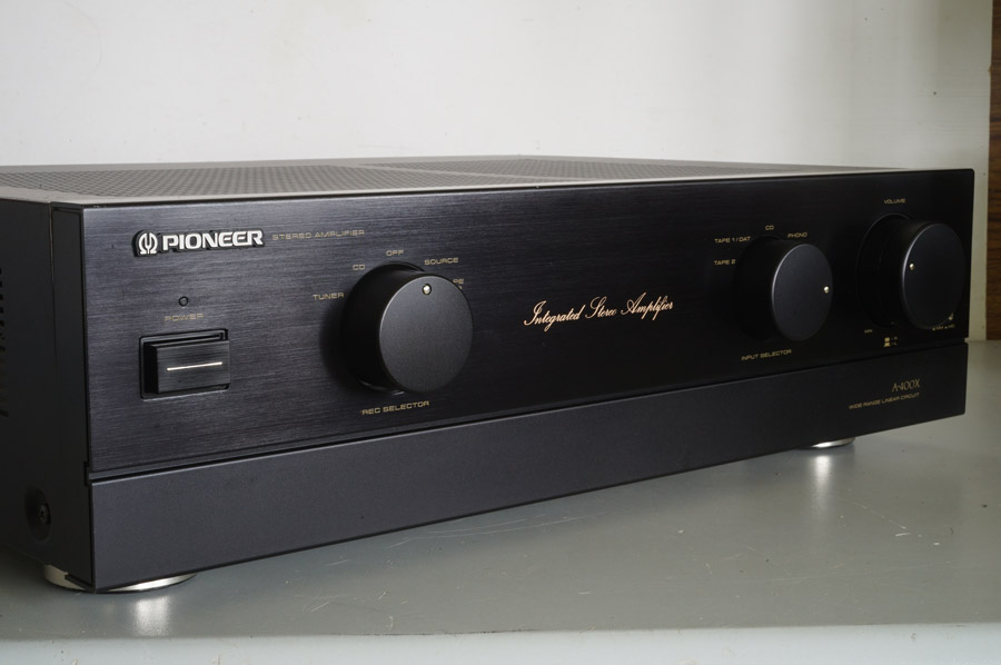 Pioneer A-400X Audiophile Amplifier picture 3