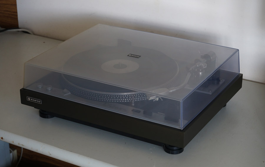 Sanyo TP-929 Direct Drive Turntable picture 3