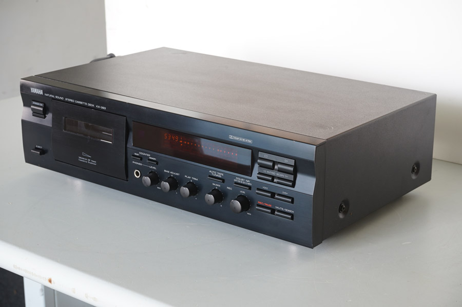 Yamaha KX-383 Audiophile Cassette Deck picture 2