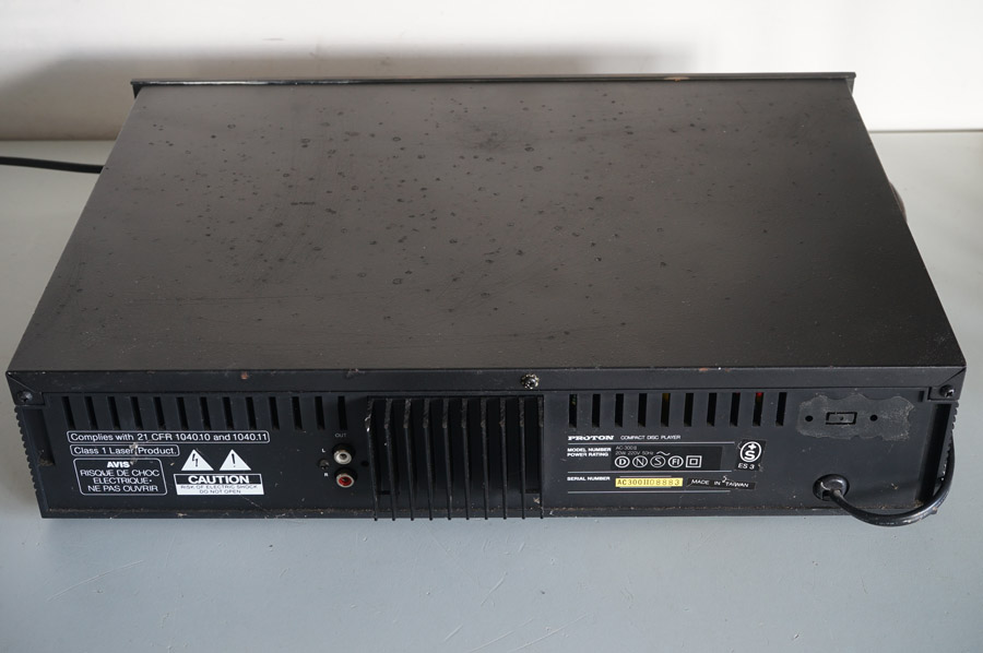 Proton 300b Single Disc Player picture 2