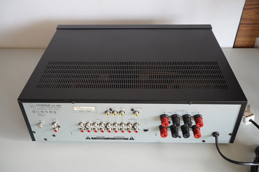 Luxman LV-102 Audiophile Amplifier picture 3