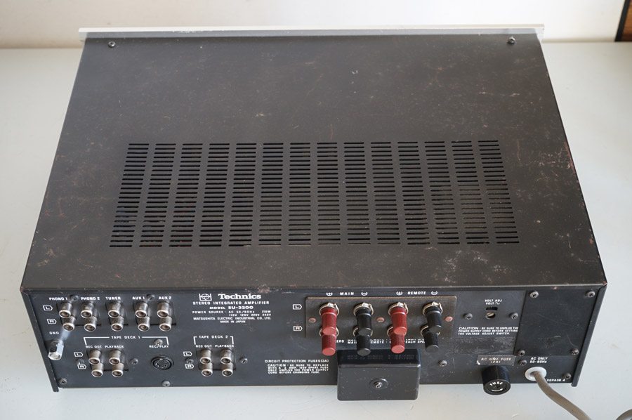 Technics SU-3200 Vintage Audiophile Amplifier