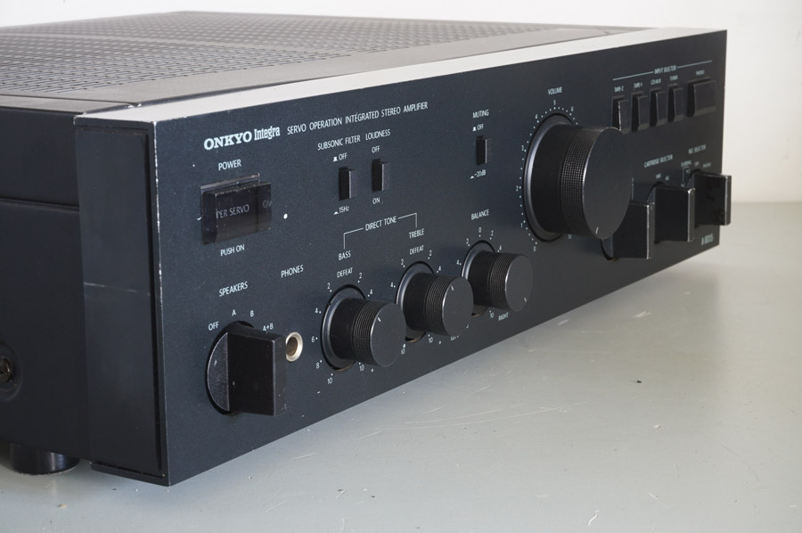 Onkyo Integra A-8015 Audiophile Amplifier picture 3