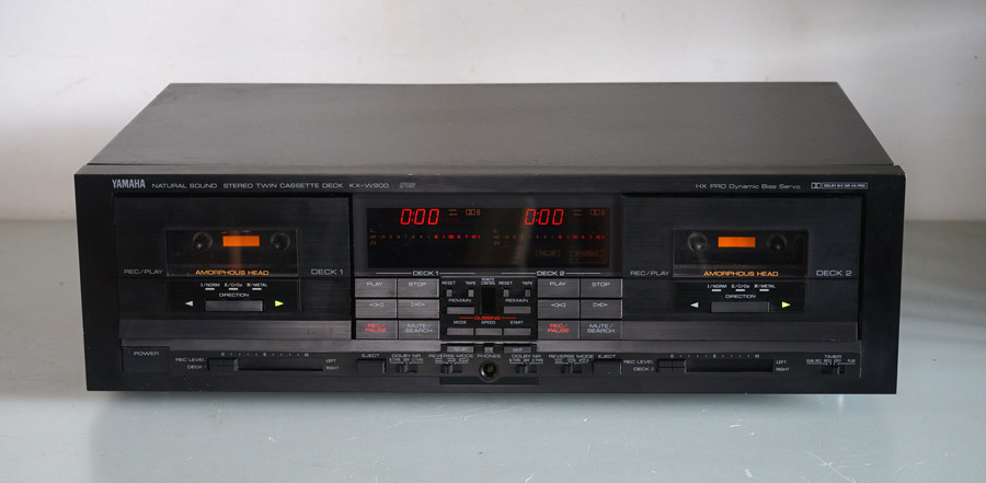 Yamaha KX-W900 Twin Cassette Deck picture 1