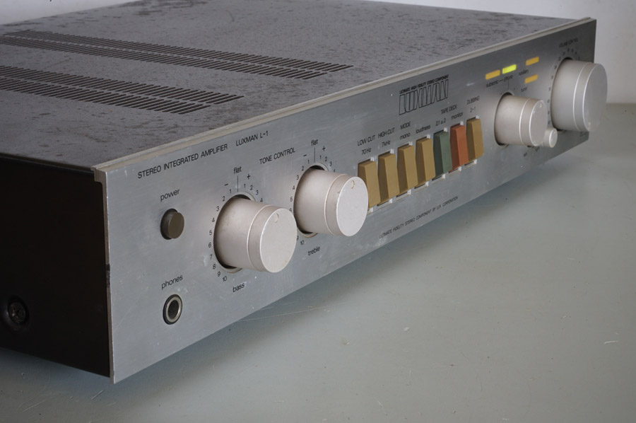 Luxman L-1 Audiophile Amplifier picture 2