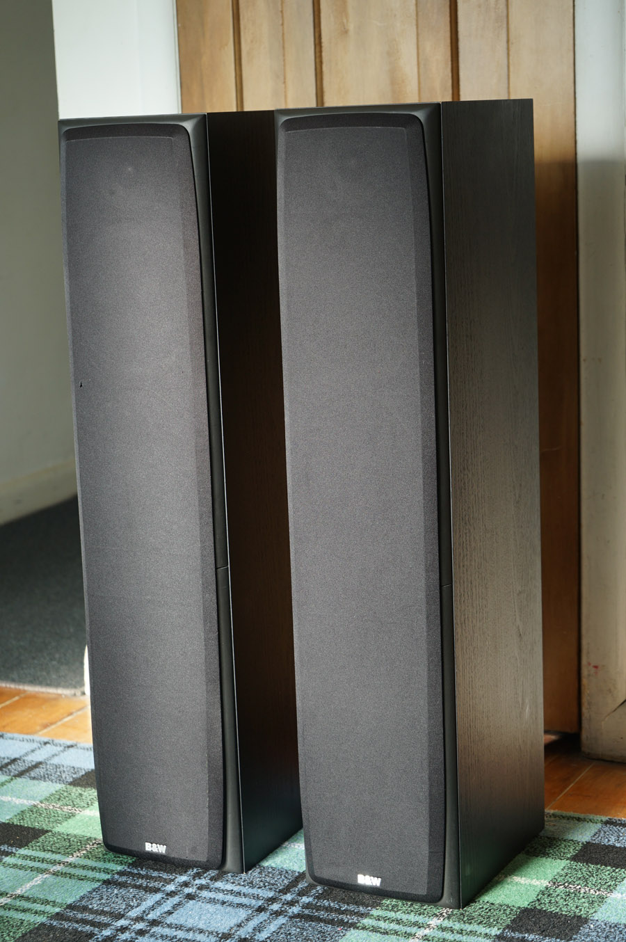 Bowers and Wilkins 309 Audiophile Speakers picture 4