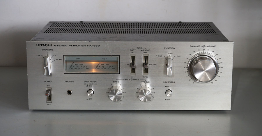 Hitachi HA-330 Vintage Audiophile Amplifier picture 1