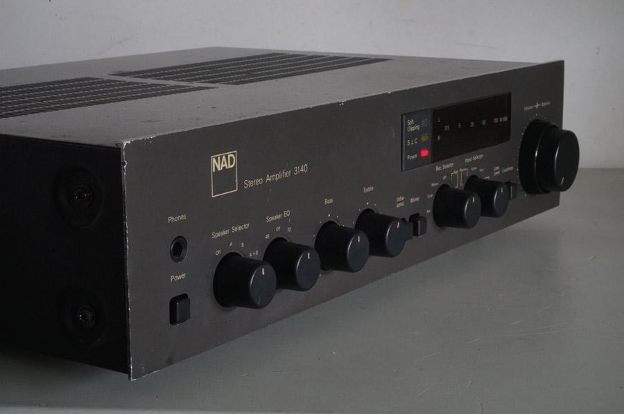 NAD 3140 Vintage Audiophile Amplifier  picture 2