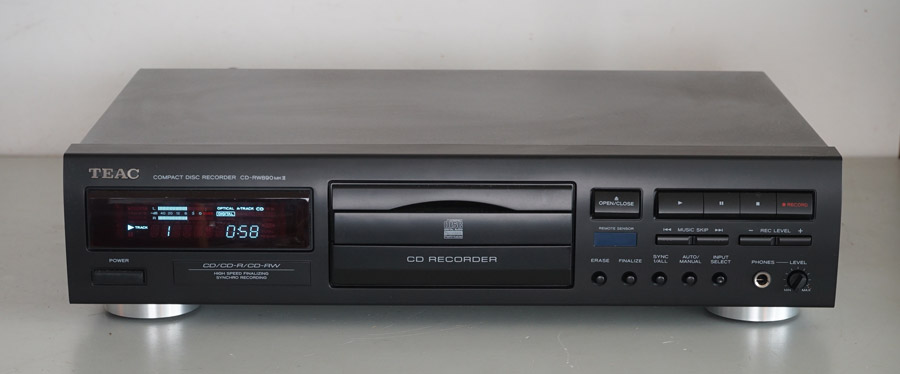 Teac CD-RW890 CD Recorder picture 1