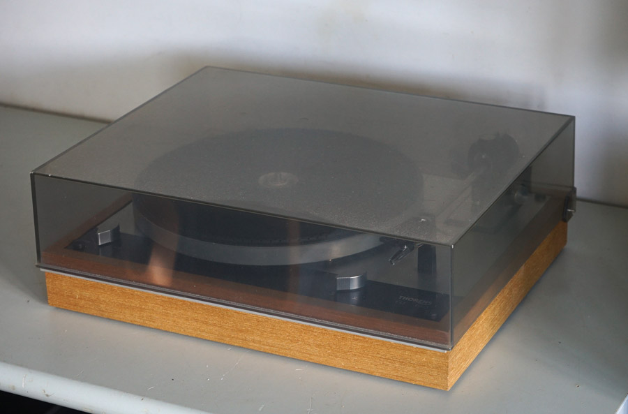 Thorens TD 160 Audiophile Turntable picture 4