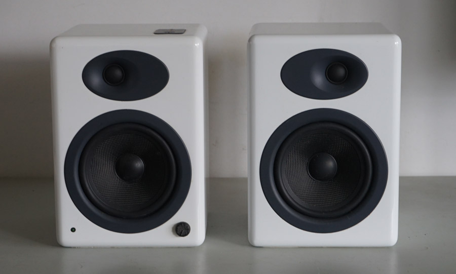 AudioEngine 5 Active Monitor Speakers picture 1