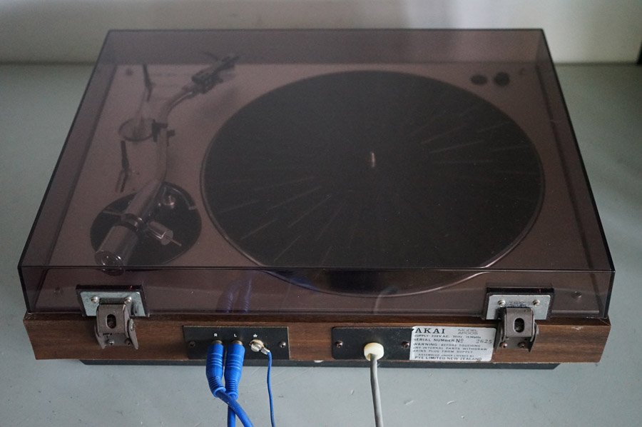 Akai AP-005 Vintage Turntable picture 3