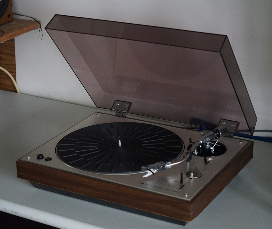 Akai AP-005 Vintage Turntable picture 4