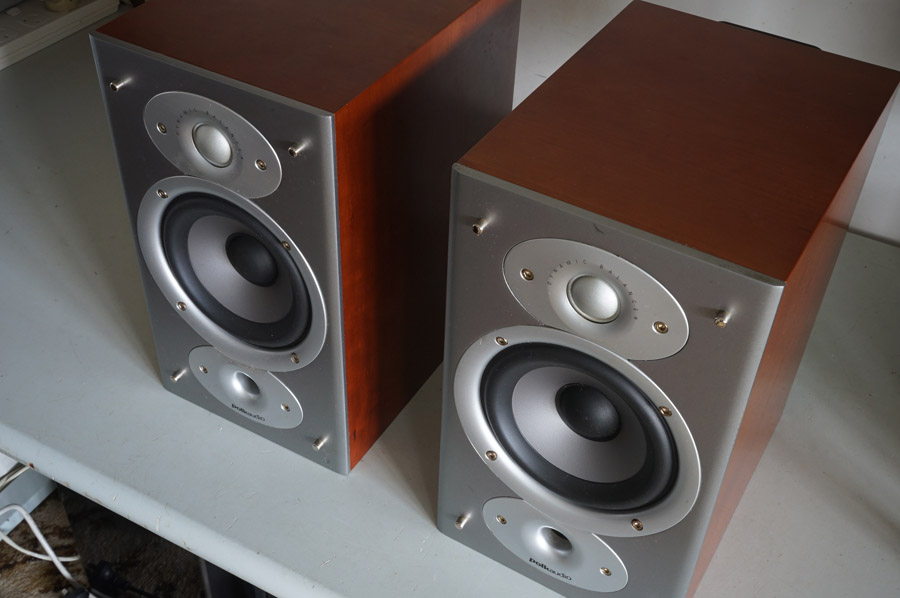 Polk RTi4 Bookshelf Speakers picture 3