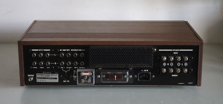 Sony TA-1055 Vintage Audiophile Amplifier picture 2