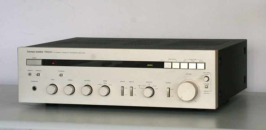 Harman Kardon PM650 High Current Amplifier picture 1