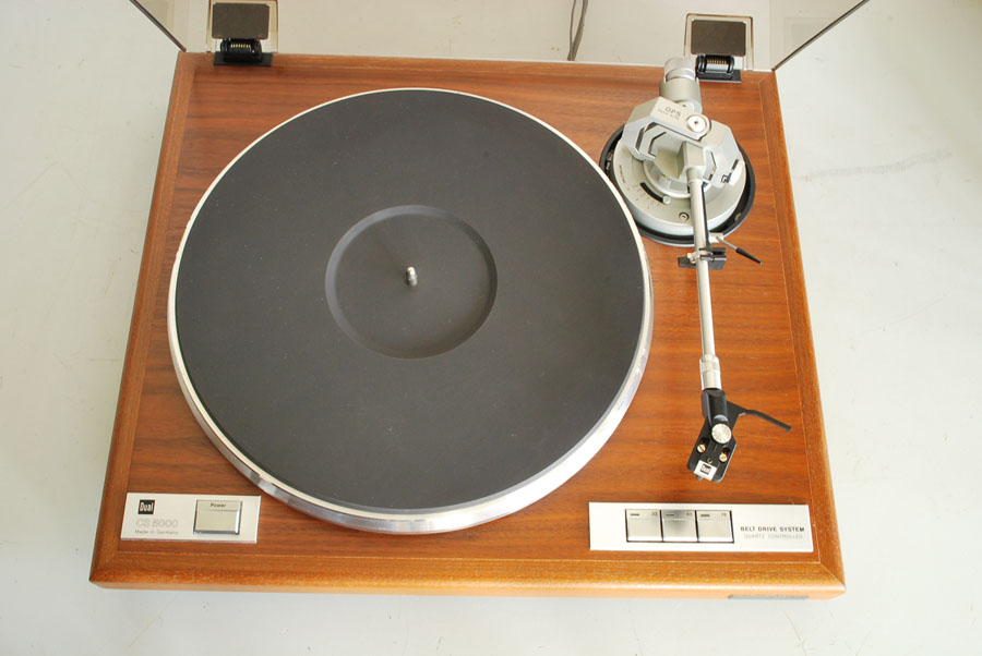 Dual CS-5000 3 Speed Turntable  picture 2