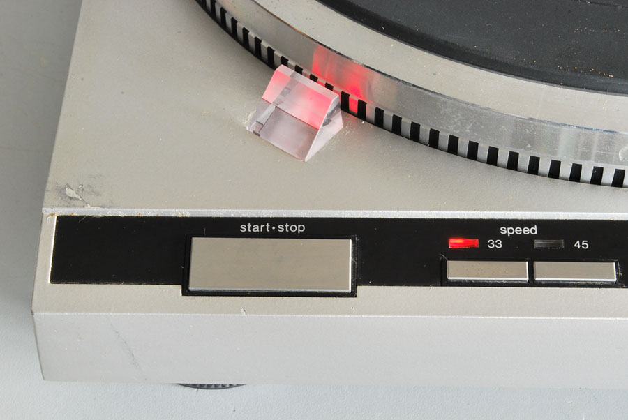 Technics SL-Q3 Direct Drive Turntable picture 3