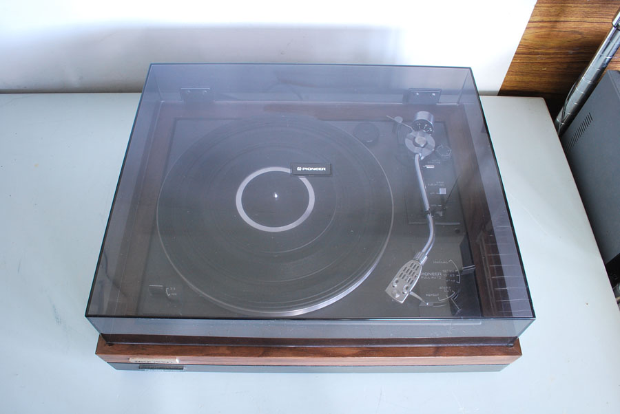 Pioneer PLA-45D Belt Drive Turntable picture 3